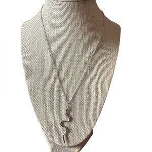 Simple Silver Tone Snake Design Necklace
